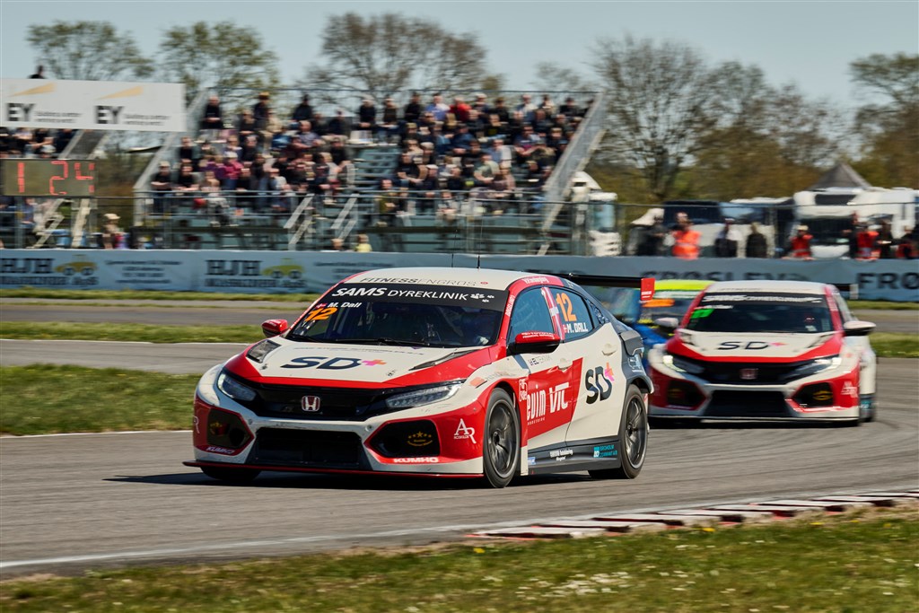 Kasper H. tog første stik ved Åbningsløbet.
(Foto: Stump Photo)